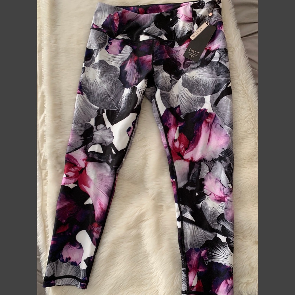 Calia Carrie Underwood leggings NWT